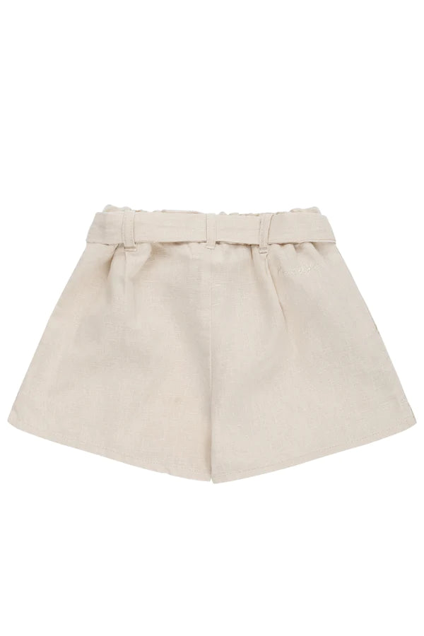 SHORTS MIT GÜRTEL AUS LEINEN