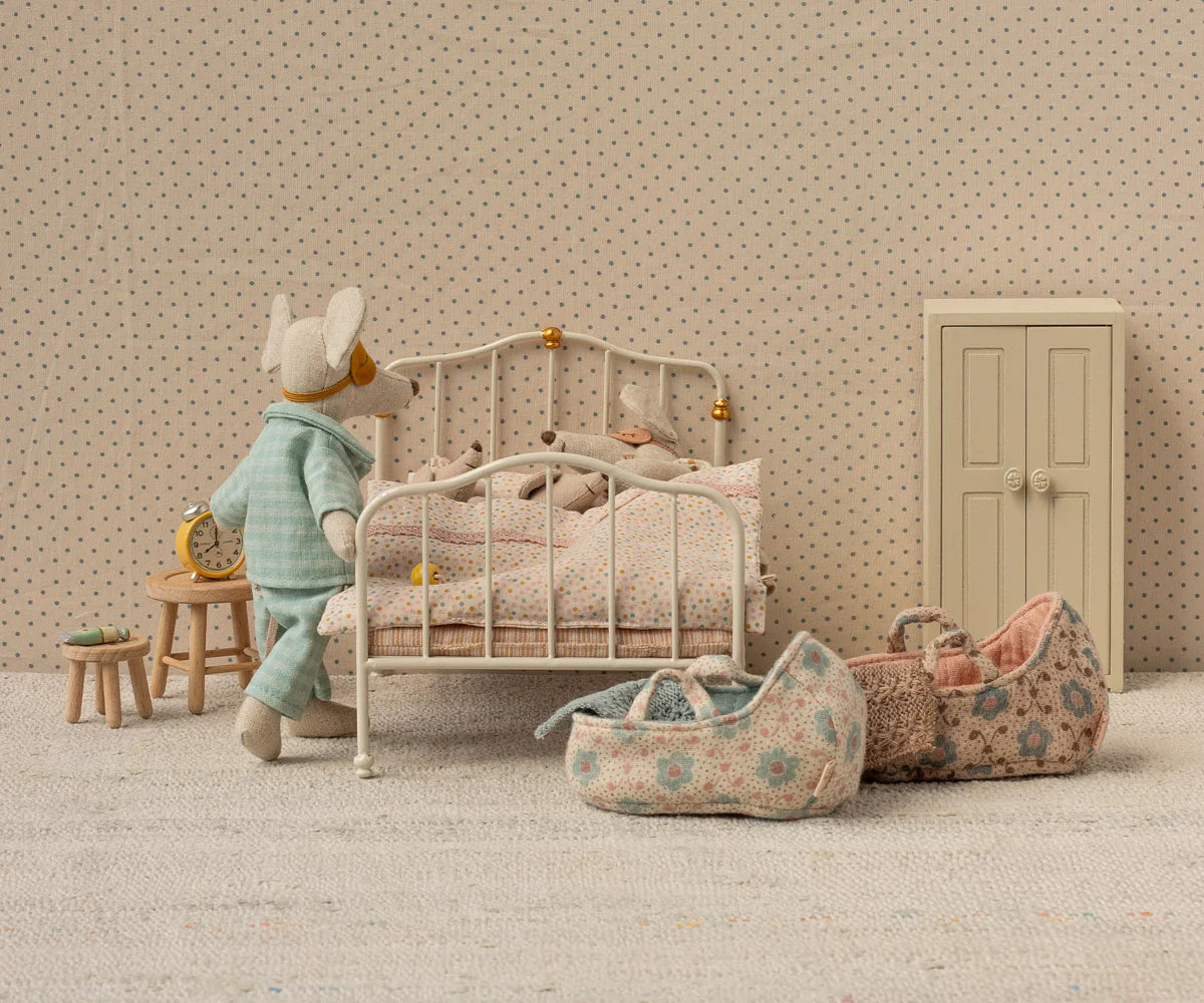 Maileg - Vintage Bett - Maus - Creme
