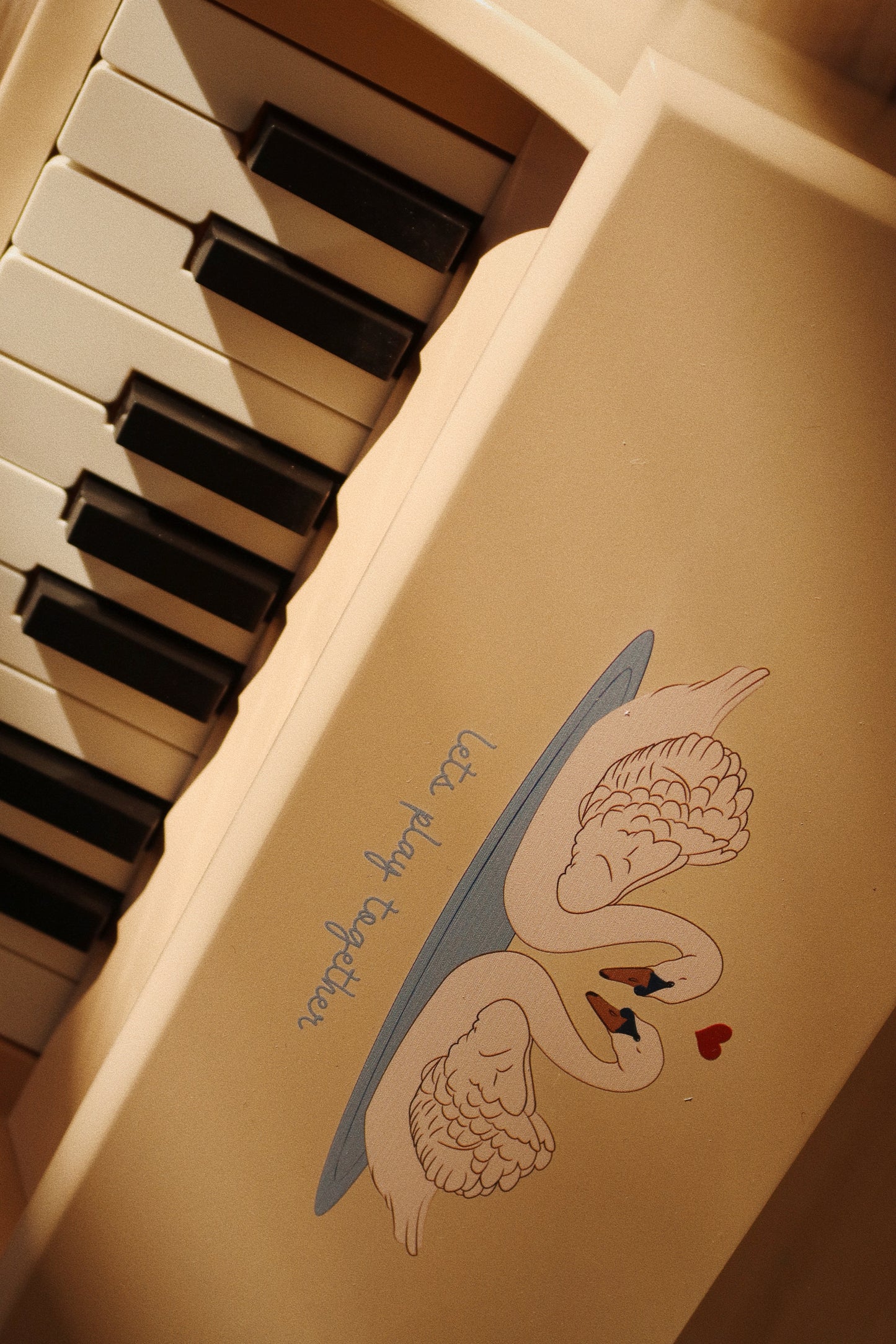 Piano - SWAN