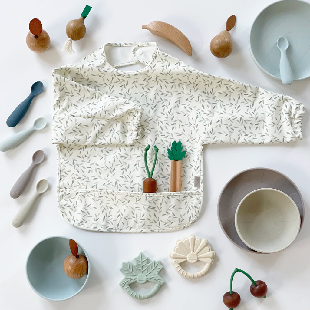 SLEEVE BIBS - GREEN LEAVES