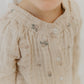 Musselinbluse mit Blumenstickerei - Cappuccino