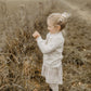 STRICKCARDIGAN MIT HERZCHEN-APPLIKATION
