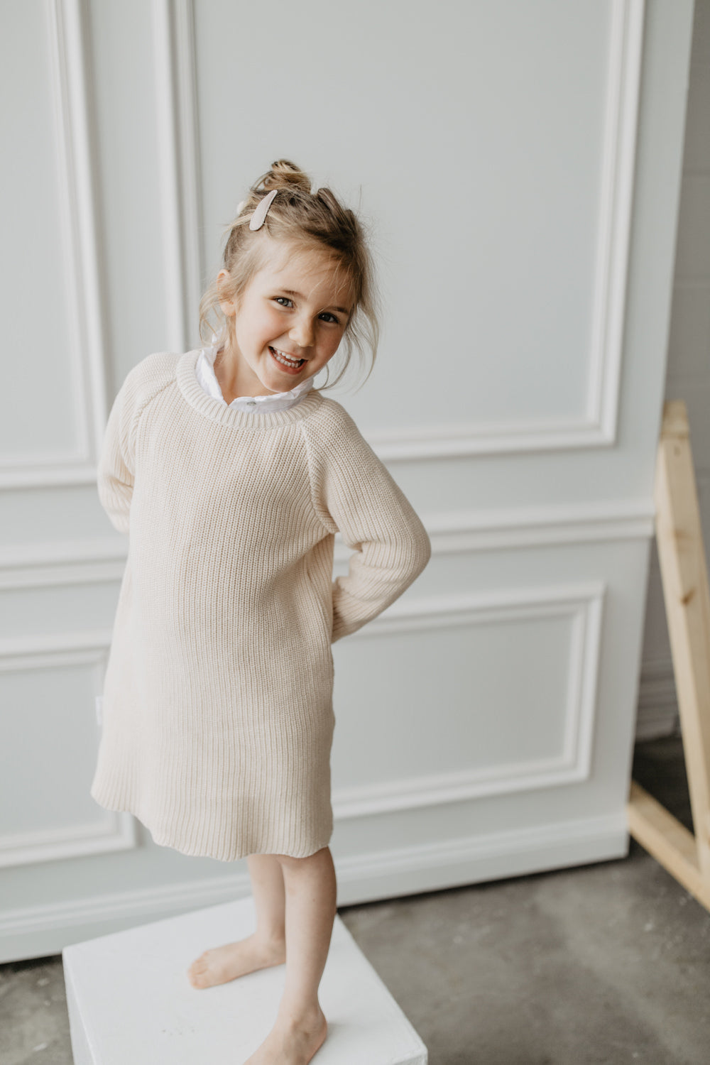 CHUNKY KNIT KLEID SAND